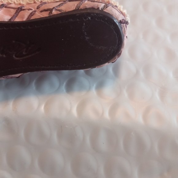 Just The Right Shoe By Raine Truffles Mini Figurine 25086 - Picture 8 of 9